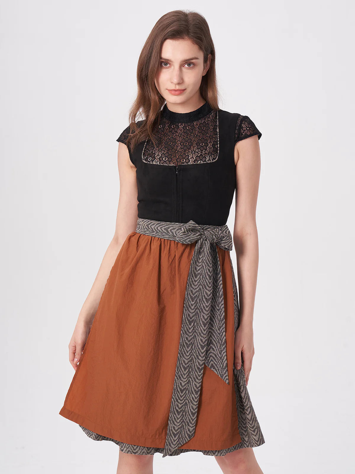The charming suede dirndl: A stylish choice for every occasion